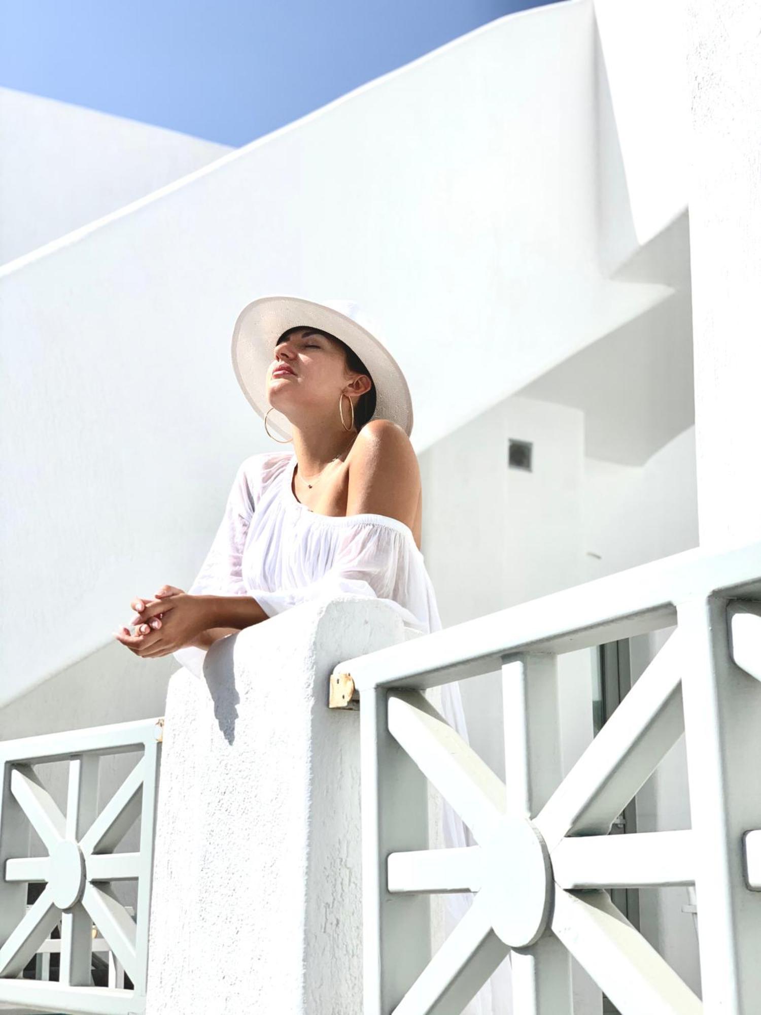 Fira Center Freedom Rooms 外观 照片